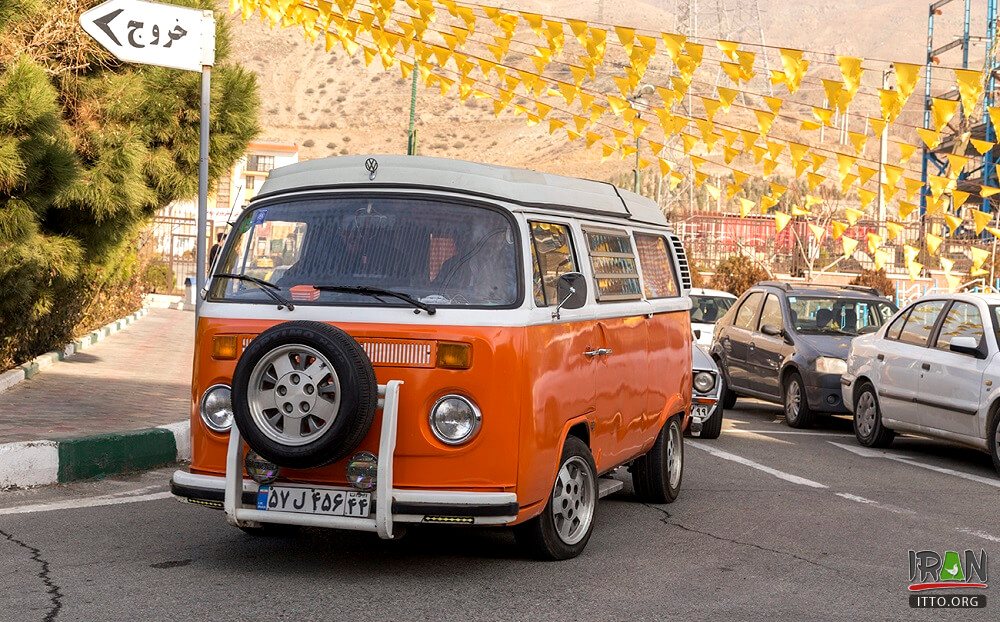 Kashan,Rally,Voyager,Pandemic,رالی خودروهای تاریخی فولکس,Volkswagen,Volkswagnn,رالی‌تور گردشگری,kashan rally,کانون جهانگردی و اتومبیلرانی,iran tourism,car rally,فولکس واگن ترانسپورتر,volkswagen transporter