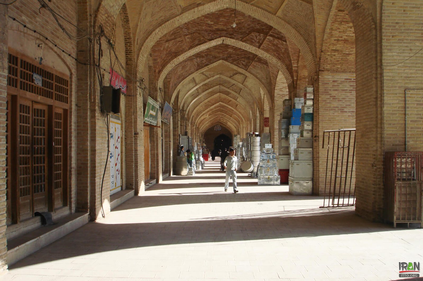 Kerman Bazaar Aggregate Photo Gallery, Iran Tourism and Touring