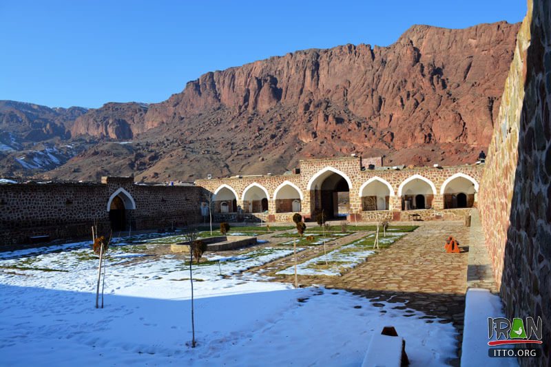 Khajeh Nazar Caravansarai,Khaje-Nazar Caravansaray,Jolfa Caravansaray,Khwaja Nazar Caravansarai,کاروانسرای خواجه نظر,khaajeh nazar karavansara,jolfa,julfa,جلفا,آذربایجان شرقی,east azarbaijan