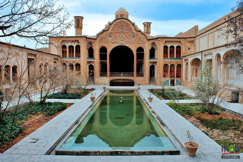 boroujerdi-historical.jpeg,Borujerdi Historical House, Boroojerdi House, Khaneh-e Boroujerdi,خانه بروجردی,خانه تاریخی بروجردیها,borojerdy,boroujerdi,boroujerdi,khaaneh borojerdy