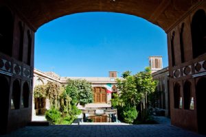 Lariha House - Yazd