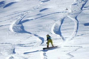 Khor Ski Resort near Karaj-Chalus Road