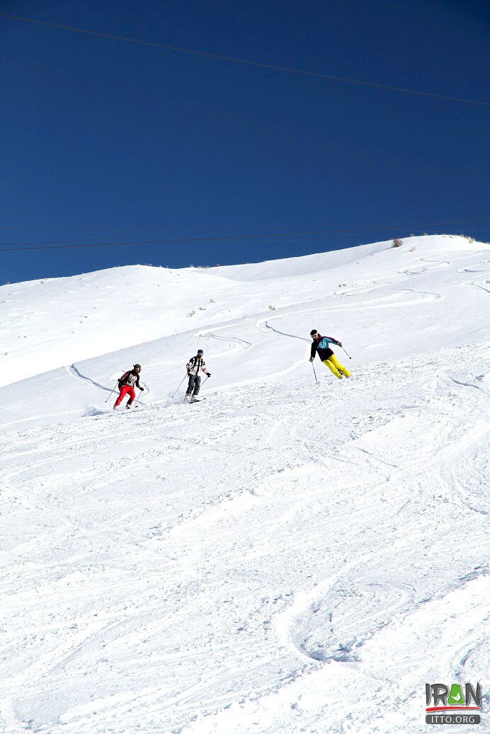 Khur Ski Resort,Karaj-Chalus Road,khor village,alborz province,alburz mountain range,استان البرز,پیست اسکی نزدیک تهران,پیست اسکی کرج,iran winter games,sport complex,piste khor,piste ski karaj,karaj ski resort,khur ski resort,iran ski resorts,ski resorts in iran,ski resort near tehran,ski resort near karaj-alborz province,alburz province