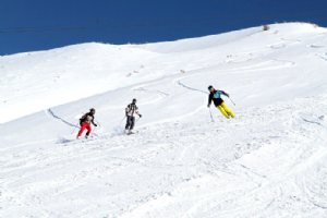 Khor Ski Resort near Karaj-Chalus Road