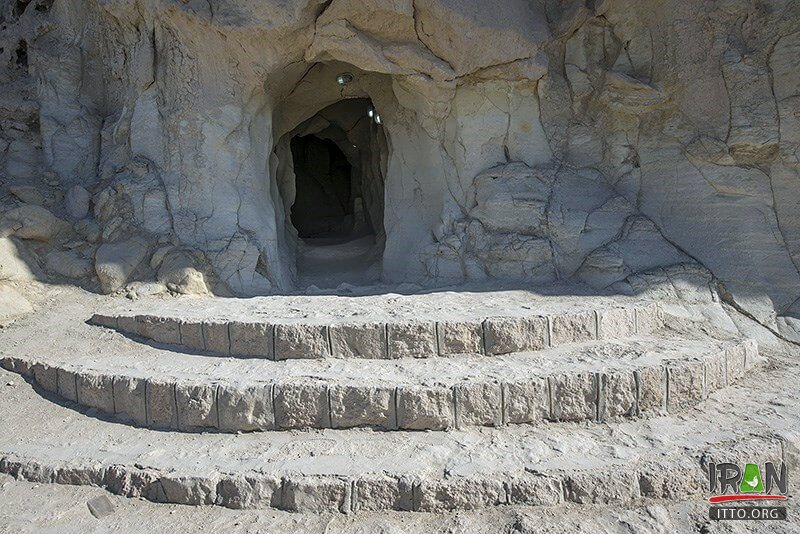 Khorbas Village,Kharbes Cave,Kharbaz Cave,غار خوربس,غار خربس,khoorbas cave,khorbas village,khurbas village,khorbas caves,khourbas cave,kharbas,kharbes
