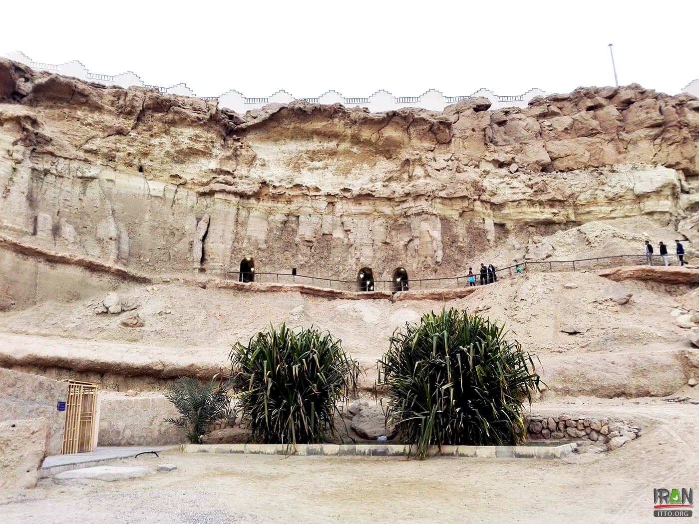 Khorbas Village,Kharbes Cave,Kharbaz Cave,غار خوربس,غار خربس,khoorbas cave,khorbas village,khurbas village,khorbas caves,khourbas cave,kharbas,kharbes