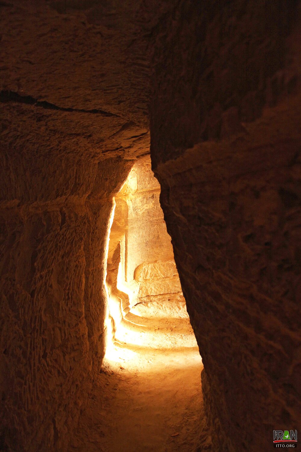 Khorbas Village,Kharbes Cave,Kharbaz Cave,غار خوربس,غار خربس,khoorbas cave,khorbas village,khurbas village,khorbas caves,khourbas cave,kharbas,kharbes