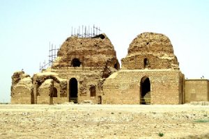 Sassanide Palace (Khosravi Edifice) - Ghasr-e Shirin