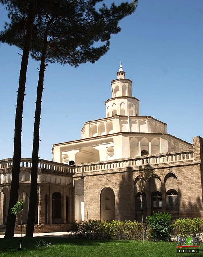 Arg-e Kolaah Farangi,Kolafarangi Citadel,ارگ کلاه فرنگی بیرجند,birjand kolah farangi,argekolafarangi,کلافرنگی