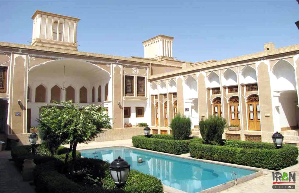 Kolahdooz-ha House,Kolahdooz historical home,خانه کلاهدوزها,موزه یزد,موزه اب یزد,موزه یزد,yazd kolah dooz,yazd museum,yazd water museum,خانه تاریخی کلاهدوز,خانه تاریخی یزد,خانه های تاریخی یزد,خانه کلاهدوز یزد,yazd historical house