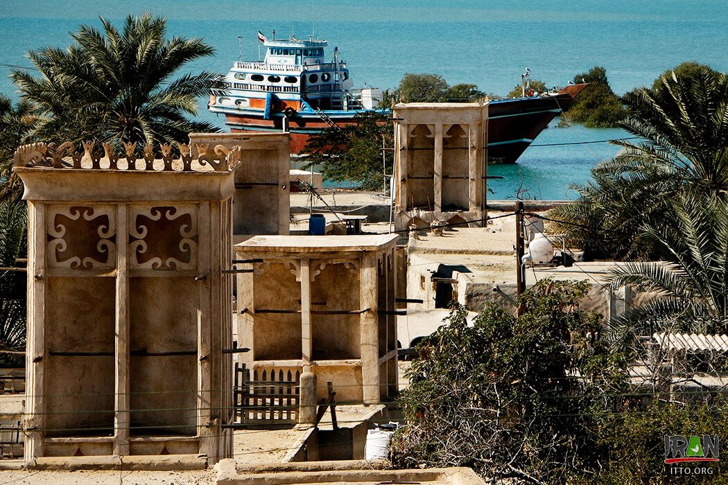 Bandar e Laft,Bandar Laaft,Yaft,Laft-e Now,Laft Port,بندرلافت قشم,خلیج فارس,جزیره قشم,روستای قشم,روستای لافت