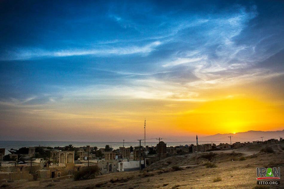 Bandar e Laft,Bandar Laaft,Yaft,Laft-e Now,Laft Port,بندرلافت قشم,خلیج فارس,جزیره قشم,روستای قشم,روستای لافت