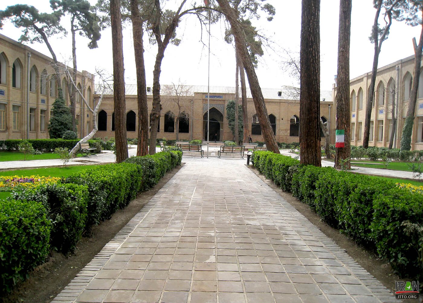 Daar ol Fonoun School,Dar-ul-Funun University,Darol-Fonoon,دارالفنون,امیرکبیر,ناصرالدین شاه قاجار,تهران,ناصرخسرو,dar ol fonon,darolfonon,دار الفنون,دارفنون,darfonon,darolfonun