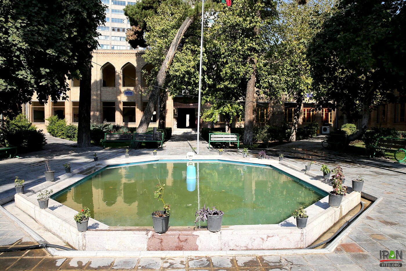 Daar ol Fonoun School,Dar-ul-Funun University,Darol-Fonoon,دارالفنون,امیرکبیر,ناصرالدین شاه قاجار,تهران,ناصرخسرو,dar ol fonon,darolfonon,دار الفنون,دارفنون,darfonon,darolfonun