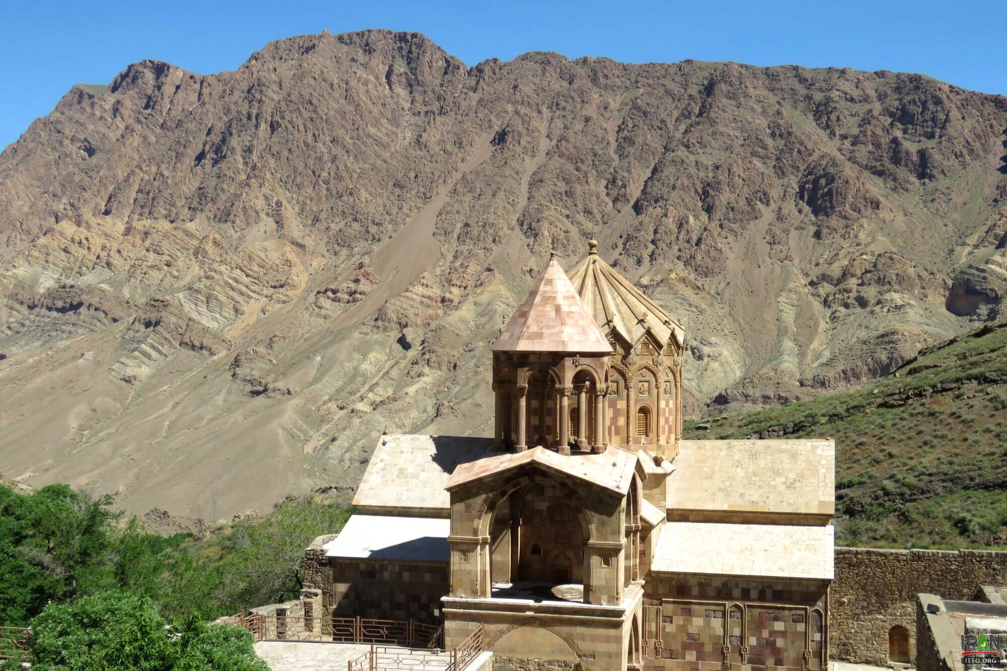 Surb Stepanos Vank,Kelisaa-ye San Estepanus,Maghardavank,کلیسای سن استپانوس,سن استفانوس,saint stepanus,san stepanos,san stepanous,san stepanoos,جلفا,julfa,jolfa,azerbaijan,east azarbaijan,آذربایجان شرقی,saint stepanoos church,saint estepanos church,kelisaye san estepanos,kelisa,sanestepanos,saint estepanoos