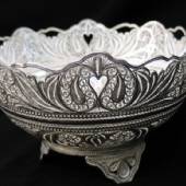 Zanjan filigree art (Malileh Kari)