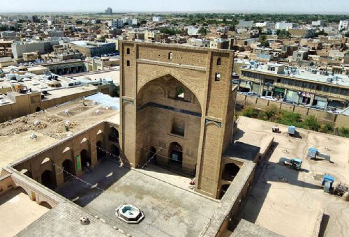 Semnan Jame Mosque in Semnan