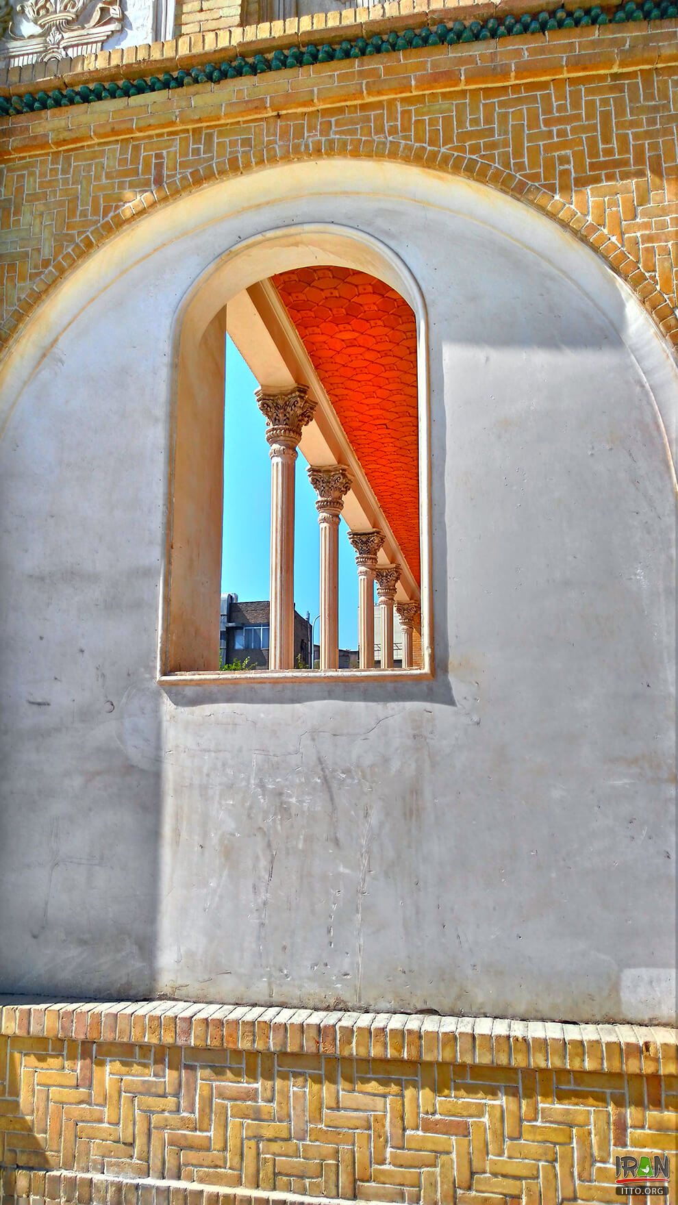 Masoudieh Mansion,Emarat-e Masoodieh,کاخ مسعودیه تهران,عمارت مسعودیه تهران,masudieh,عمارت تاریخی مسعودی تهران,masoodie tehran,tehran masoodieh palace,baharestan square,baharestan sq tehran,میدان بهارستان تهران