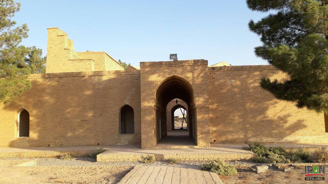 Sheikh Alaoddoleh Semnani Tomb,Ala ud-Daula Simnani mausoleum,alaodoleh semnani,sheikh alaodoleh simnani,tomb of alodoleh semnani,آرامگاه علاالدوله سمنانی,soofiabad,soufiabad,sufi abad,صوفی آباد,خانقاه,khanghah,khanqah,khaneghah,khaneqah,tomb of Sheikh,Alaoddoleh Semnani Sofiabad