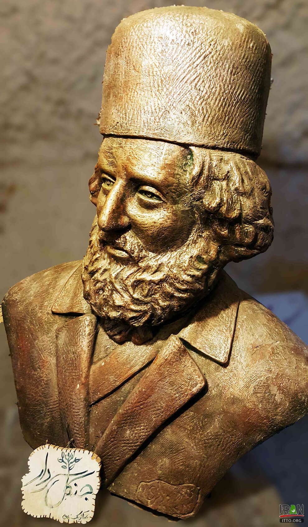 Vaziri Cave Museum,Vaziri Museum,غارموزه وزیری,پروفسور ناصر هوشمند وزیری,غاروزیری,غار وزیری,موزه دکتر وزیری,موزه پروفسور وزیری,مجسمه ساز,sculpture,ghaar museum,vaziry museum,vaziri cave,vaziri art,vaziri museum in lavasan,lavasan,لواسان,lavason,lavasun,lavasoon,گالری وزیری,art museum,غار موزه دکتر وزیری