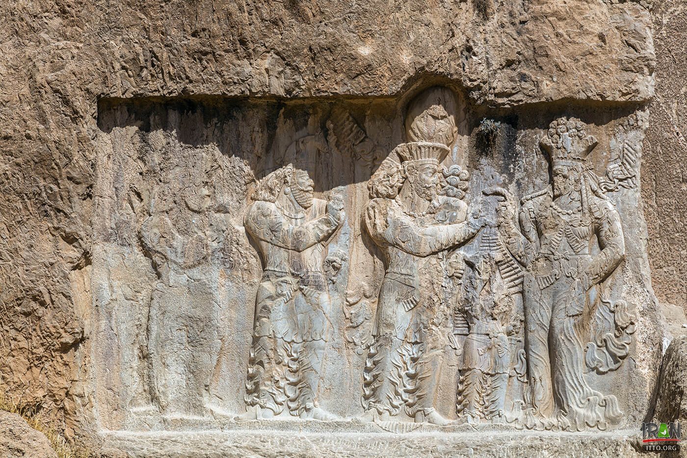 Tomb of Darius the Great,Naqsh Rustam,Naghsh-e-Rostam ancient necropolis,محوطه تاریخی نقش رستم,مرودشت,marvdasht,fars province,استان فارس,naqsherostam,naqsh rostam,naghsh rostam,کعبه زرتشت,Alexander the Great,اسکندر مقدونی,هخامنشیان,مقبره داریوش,قبر داریوش,Achaemenid Tomb,Xerxes I,Xerxes,Cube of Zoroaster