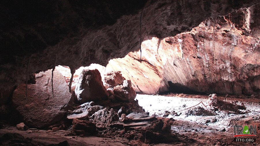 Namak Cave,Ghaar-e Namak,Namakdan Cave,Namakdan Mountain,Namakdan Dome,غار نمک,namakdaan cave,gharenamak,ghar namak,ghaare namak,gheshm,gheshm island,qeshm island,caves,غارنمکدان,غارنمک,قشم,جزیره قشم,خلیج فارس,persian gulf