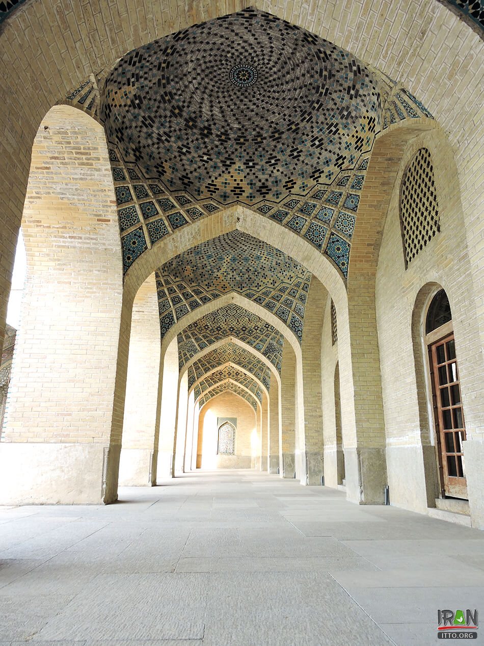 Nasir-Ol Molk Mosque,Pink Mosque,Masjed-e Nasir ol-Molk,Rainbow Mosque,Nasirol Molk Mosque,shiraz mosque,shiraz old mosque,مسجد نصیرملک شیراز,مسجد صورتی,fars province,استان فارس,masjid nasirolmold,مسجد رنگین کمان,masjed soorati,masjed sorati,masjed ranginkaman,masjid rangin kaman,ranginkaman mosque,sorati mosque,دوره قاجار