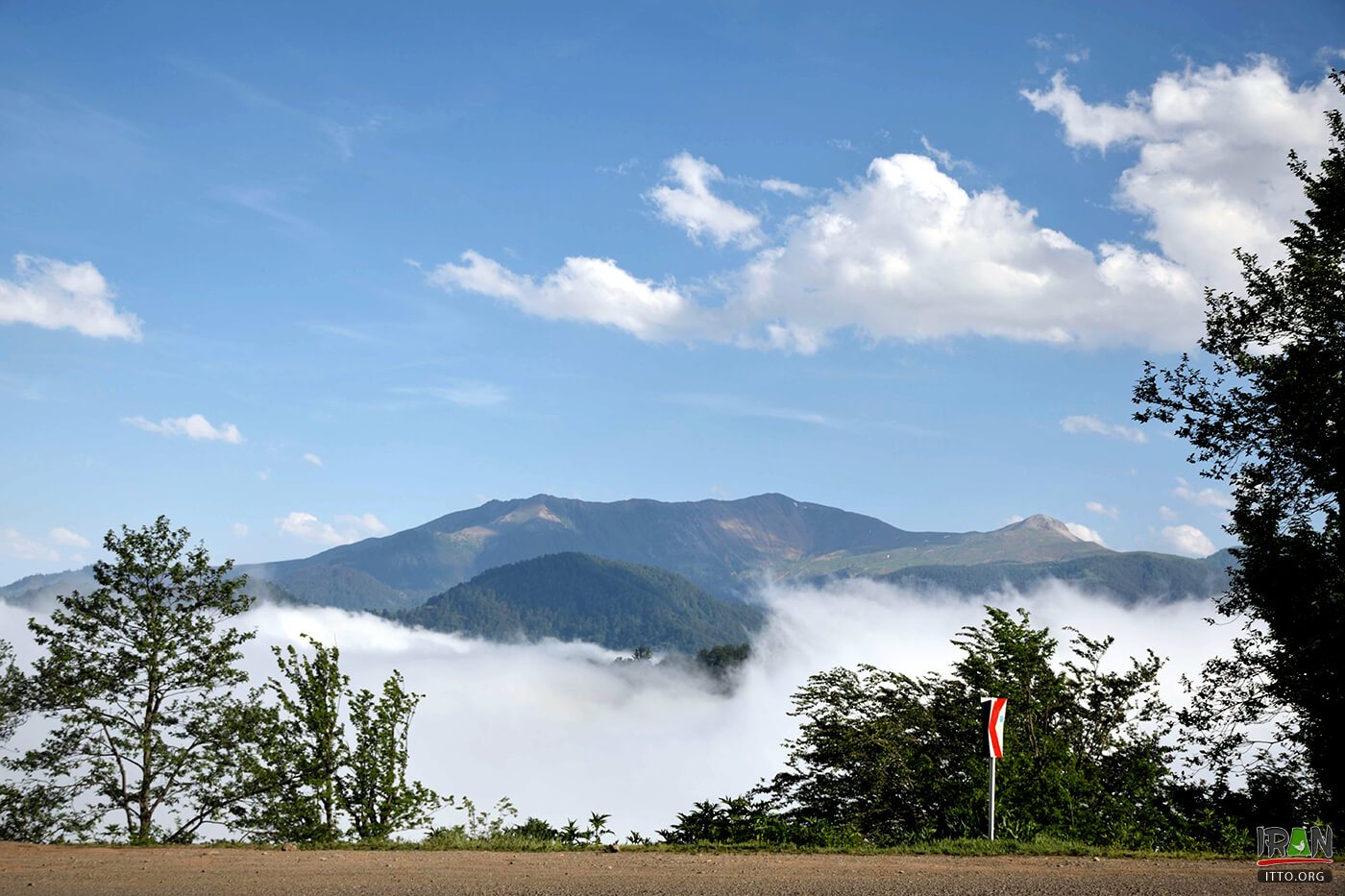 Masal heights,Olesbelangah,Olasbelangah Village,Ulsblangah,masaal,masal,fouman,fooman,ماسال,اولسبلانگا,السبلانگاه,ییلاق اولسبلانگاه,طبیعت استان گیلان,اقیانوس ابر,clouds,The Village above the Clouds,iran above the clouds,guilan,gilan province,north of iran,شمال ایران,gilavan,gilvan,گیلوان,gilvan road,gilvan masal road,gilavan masal road,اولسبلنگا,اولسبالانگاه,کوههای ماسال,ارتفاعات ماسال,طبیعت ماسال,طبیعت گیلان,iran natural attraction,اولسبلانکا,اولاسبلانکا