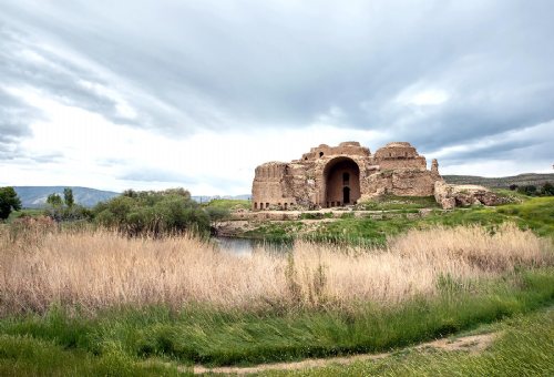 Palace of Ardashir-e Babakan in Firooz Abad