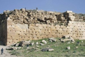 Tall-e Takht near Pasargadae