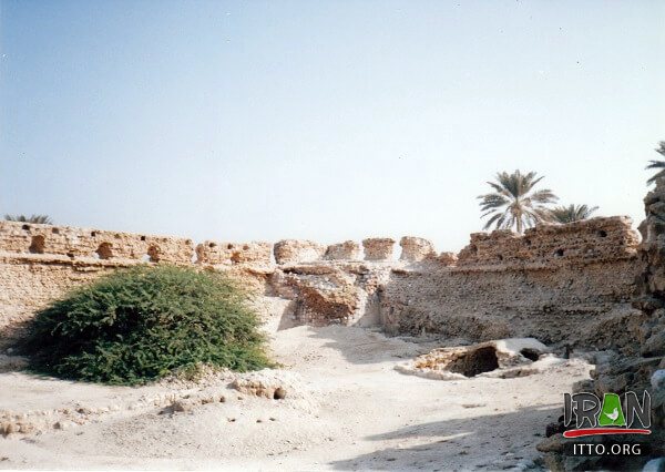 Portugala kastelo,Ghale-ye Porteghaliha,Qeshm Island Portuguese Castle,قلعه پرتقالیها قشم,قلعه پرتغالیها قشم,جزیره قشم,persian gulf,خلیج فارس,hormozgan,hurmozgan,gheshm island,qeshm island,khalij fars,arabian gulf