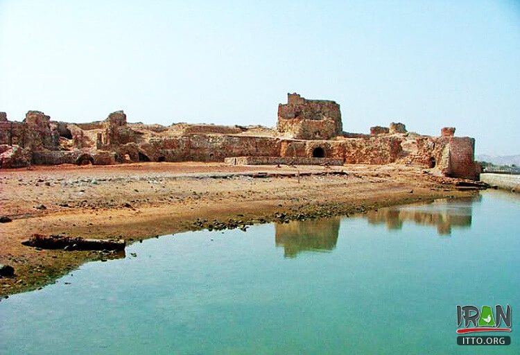 Portugala kastelo,Ghale-ye Porteghaliha,Qeshm Island Portuguese Castle,قلعه پرتقالیها قشم,قلعه پرتغالیها قشم,جزیره قشم,persian gulf,خلیج فارس,hormozgan,hurmozgan,gheshm island,qeshm island,khalij fars,arabian gulf