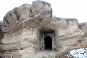 Qadamgah Temple (Ghadamgah cave / mosque) - Azarshahr (East Azerbaijan province)