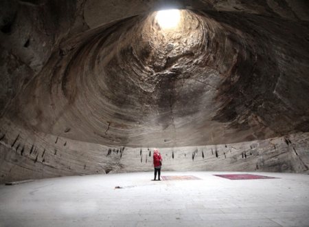Qadamgah Temple (Ghadamgah cave / mosque) - Azarshahr (East Azerbaijan province)