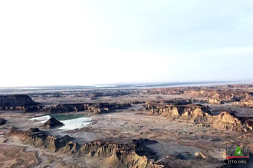 Tandis-ha Valley in Qeshm,Qeshm Statues Valley,Tandis Valley,Darre-ye Tandis-ha,دره تندیسهای قشم,qeshm valley,gheshm island,جزیره قشم,khalij fars,khalije fars,persian gulf,tandisvalley,dareh tandis ha,جاذبه های قشم,qeshm tourism,qeshm islan tourism