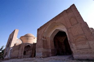 Qutb ad-Din Haydar Tomb and Mosque
