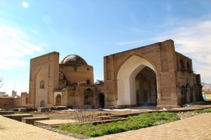 Qutb ad-Din Haydar Tomb and Mosque