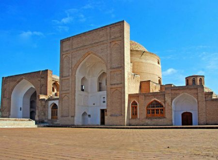 Qutb ad-Din Haydar Tomb and Mosque