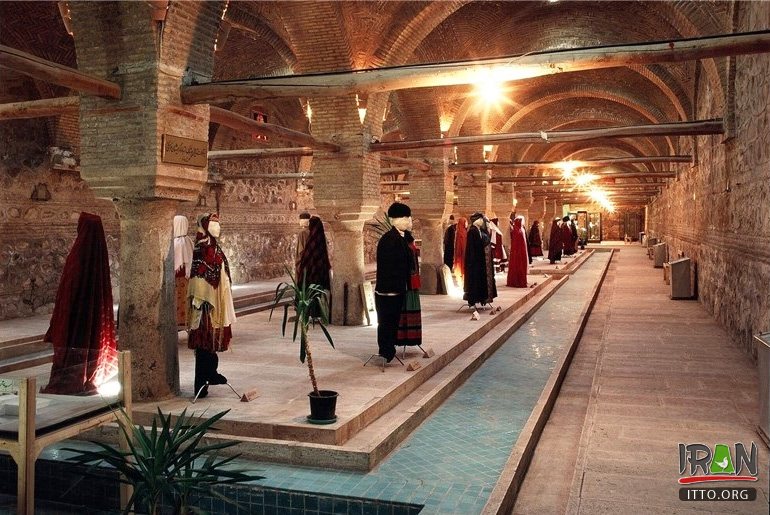 بنای رخت‌شوی‌خانه (موزه رخت‌شوی‌خانه),rakhtshoor,rakhtshoy,rakhtshooi,rakhtkhaneh,zanjan,museum,زنجان,زنجون