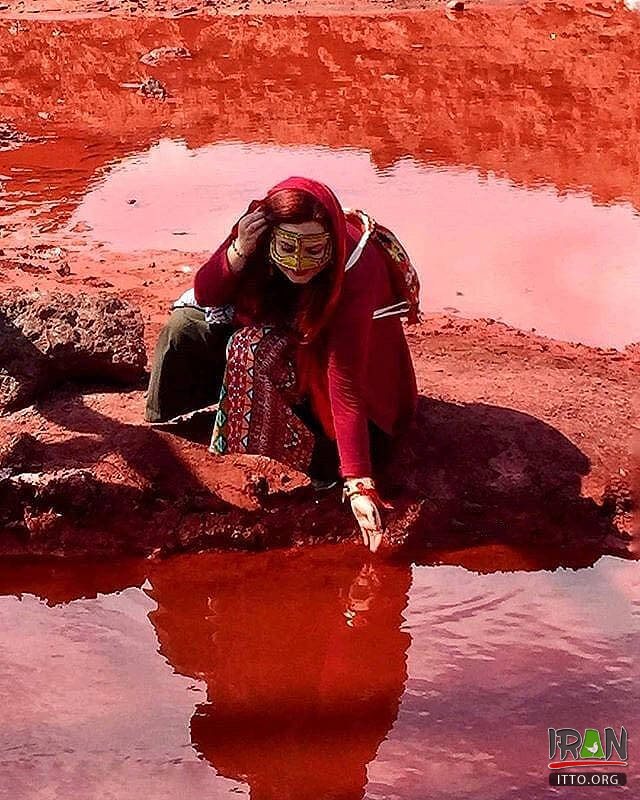Hormoz Red Beach,Red Beach of Hormoz,ساحل سرخ هرمز,ساحل قرمز هرمز,ساحل جزیره هرمز,سواحل سرخ هرمز,سواحل هرمز,hormuz beach,hormoz beach,hormozgan,persian gulf,هرمزگان,خلیج فارس,hurmouz red beach,hurmuz red beach