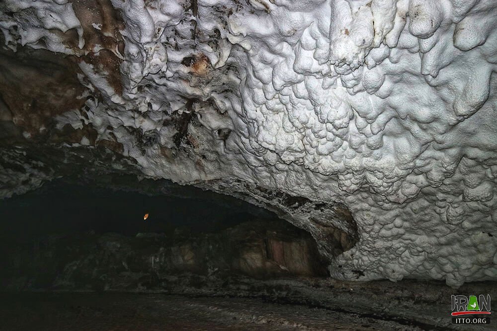 Namak Cave,Ghaar-e Namak,Namakdan Cave,Namakdan Mountain,Namakdan Dome,غار نمک,namakdaan cave,gharenamak,ghar namak,ghaare namak,gheshm,gheshm island,qeshm island,caves,غارنمکدان,غارنمک,قشم,جزیره قشم,خلیج فارس,persian gulf