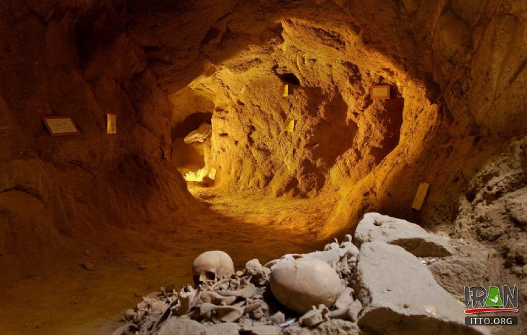 The underground city of Samen, Samen Hidden City, Malayer Underground City,samen ancient city,malayer ancient city,hamedan underground city,شهر زیرزمینی ملایر,شهر زیرزمینی همدان,hamedan province,hamadan,malayer underground city,malaier underground city,skeleton,eskeleton,شهر زیرمینی ثامن,سامن,شهر زیر زمینی سامن,شهر زیرزمینی ملایر,شهر تاریخی ملایر,شهرزیرزمینی سامن,شهر زیر زمینی سامن,saamen underground city