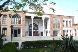 Asef Vaziri House (Anthropology Museum) - Sanandaj