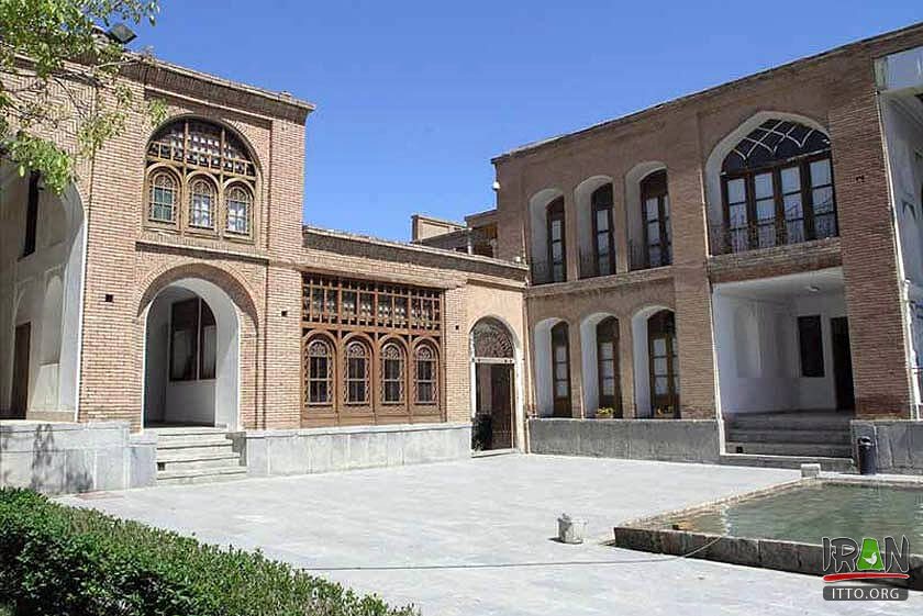 Asef Vaziri Edifice,Asef Vaziri's Mansion,Asef Museum,Sanandaj Anthropology Museum,Kurdish house,House of Kurd,Asef Vaziri Building,Khaneh Kurd,kord house,kurd house,kord mansion,kurd mansion,خانه وزیری,عمارت وزیری,خانه کرد,خانه کردی,sanandaj house,sanandaj museum,اقوام کرد,کردستان ایران,kordestan,kordistan,kurdistan,مردم کرد,kurdish people,kordish people,موزه مردم شناسی کردستان,Anthropology Museum,موزه مردم‌شناسی مناطق کردنشین,مکتب خانه,نگارخانه,صنایع دستی کردستان,kurdish handicrafts,khaneye kurd,khane kurd