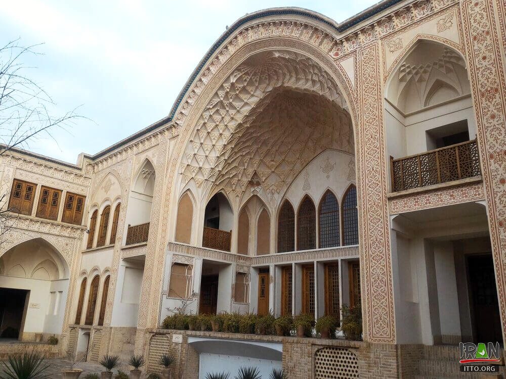 Ameris' historical house,Ameri House,Saraye Ameriha Boutique Hotel,خانه تاریخی کاشان,ameri historic house,isfahan province,استان اصفهان,kashon,kashun,kashaan,کاشون,sarayeameri,ameriha house,ameriha,ameris mansion,ameri house,traditional house in kashan,kashan traditional houses