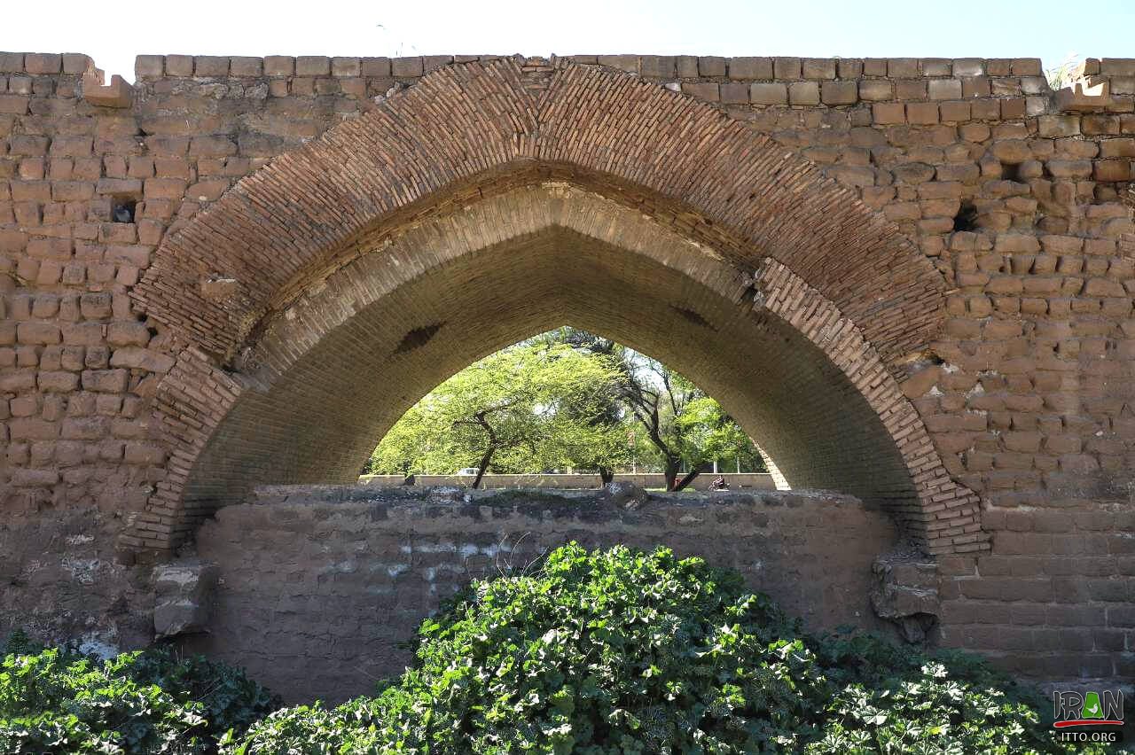 Bridge of Valerian,Pol-e Kaisar (Caesar's bridge),Shadirwan Bridge,پل شادروان شوشتر,بندقیصر,بندشوشتر,بند شوشتر,بندکیسر,بند قیصر,bande gheisar,band gheisar,band shadorvan,band shadorwan,khuzestan province,khuzistan province,استان خوزستان