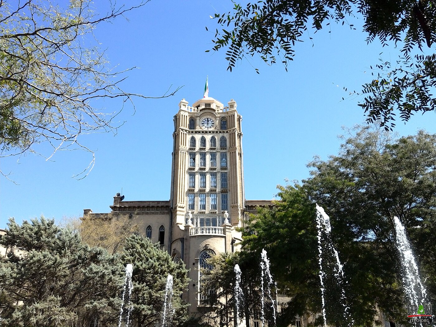 Sa'at Tower,Meydan-e Sa'at,Kakh-e Shahrdari-e Tabriz,municipality museum of Tabriz,Shahrdari Square,Meydan-e saat tabriz,tabriz Square,میدان شهرداری تبریز,meydane sat tabriz,tabriz Municipality,tabriz Square,میدان ساعت تبریز,عمارت شهرداری تبریز,shahrdari square,موزه شهرداری تبریز