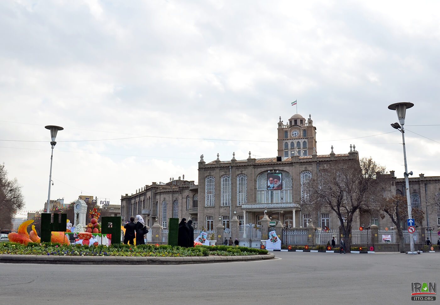 Sa'at Tower,Meydan-e Sa'at,Kakh-e Shahrdari-e Tabriz,municipality museum of Tabriz,Kakh-e Shahrdari Tabriz,Shahrdari Square,Meydan-e saat tabriz,tabriz Square,میدان شهرداری تبریز,meydane sat tabriz,tabriz Municipality,tabriz Square,میدان ساعت تبریز,عمارت شهرداری تبریز,shahrdari square,موزه شهرداری تبریز,کاخ شهرداری تبریز,clock square,clock sq