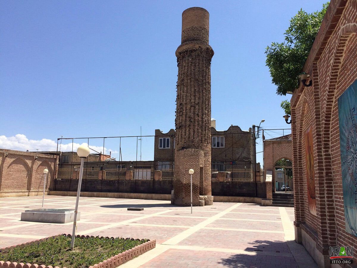 Shams Tabrizi shrine,Tomb of Shams-e Tabrizi,Tabrizi Tower,مقبره شمس تبریزی,آرامگاه شمس تبریزیومناره شمس تبریزی,shamsetabrizi,shams tabrizi,maghbare shams,Shams Tabrizi tomb in Khoy,khoi,خوی,azarbaijan,azerbaijan,آذربایجان غربی,mevlana,molana,meulana,molavi,sufism,poet,poem,دیوان شمس,مولانا جلال الدین بلخی,قونیه,ترکیه,turkey,konya,hazrat molana,حضرت مولانا,مقبره مولانا