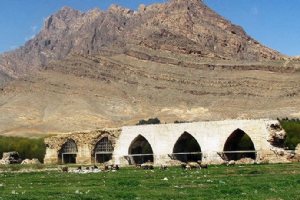 Shapuri Bridge (Broken Bridge) - Khorramabad (Lorestan)